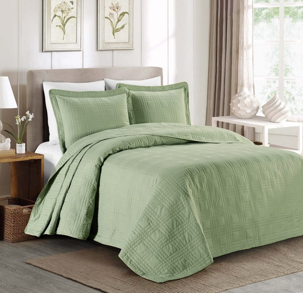 buy-green-bedspread - Interiors By Color