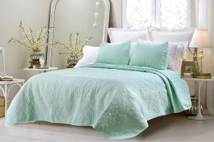 mint green comforter