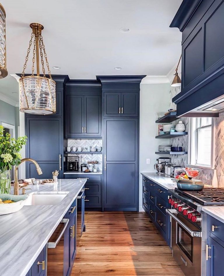 Benjamin Moore Hale Navy Paint Color Ideas - Interiors By Color