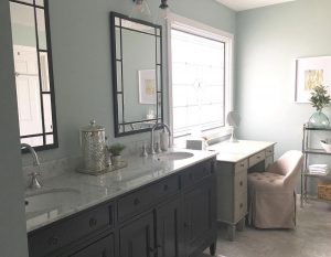 Benjamin Moore Woodlawn Blue Paint Color Scheme Bathroom