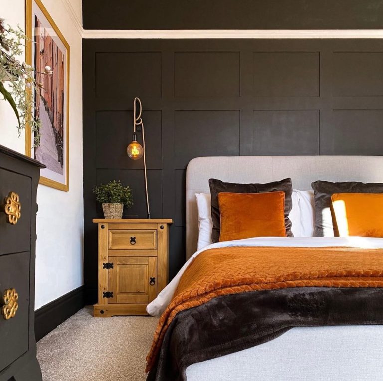 Benjamin Moore Midnight - Interiors By Color