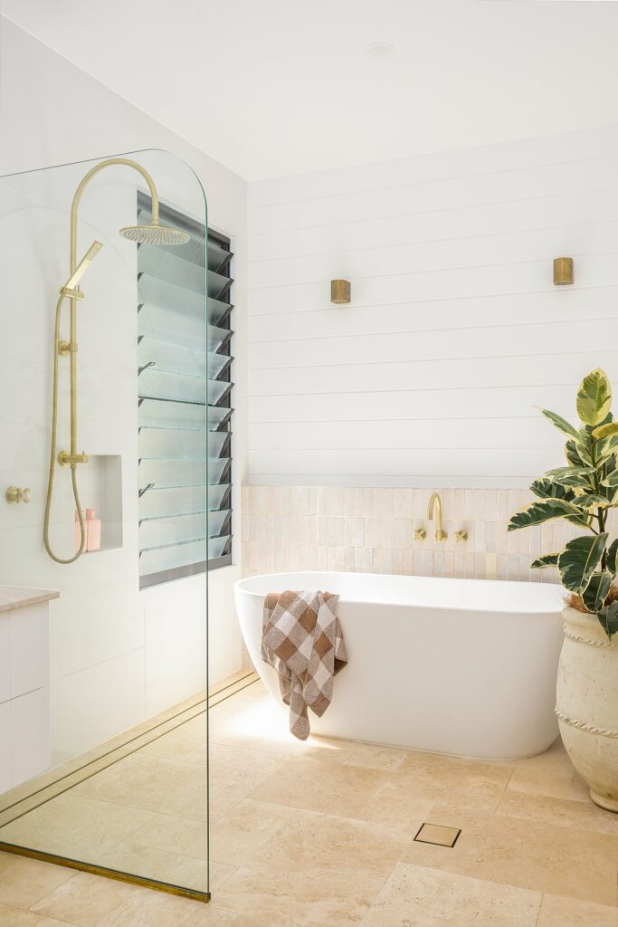 modern farmhouse bathroom