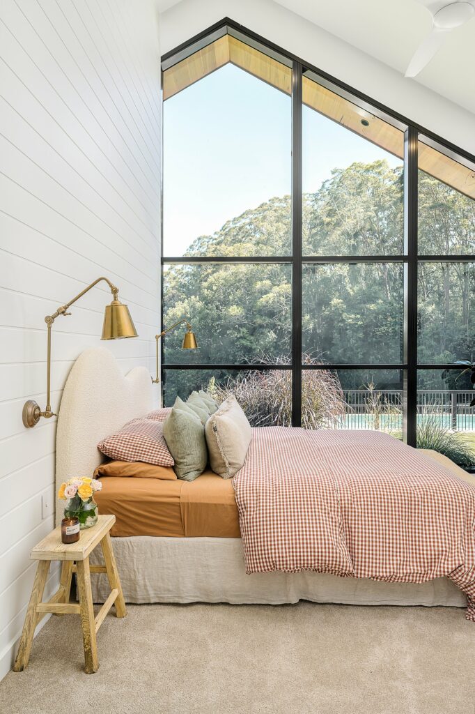 modern farmhouse bedroom