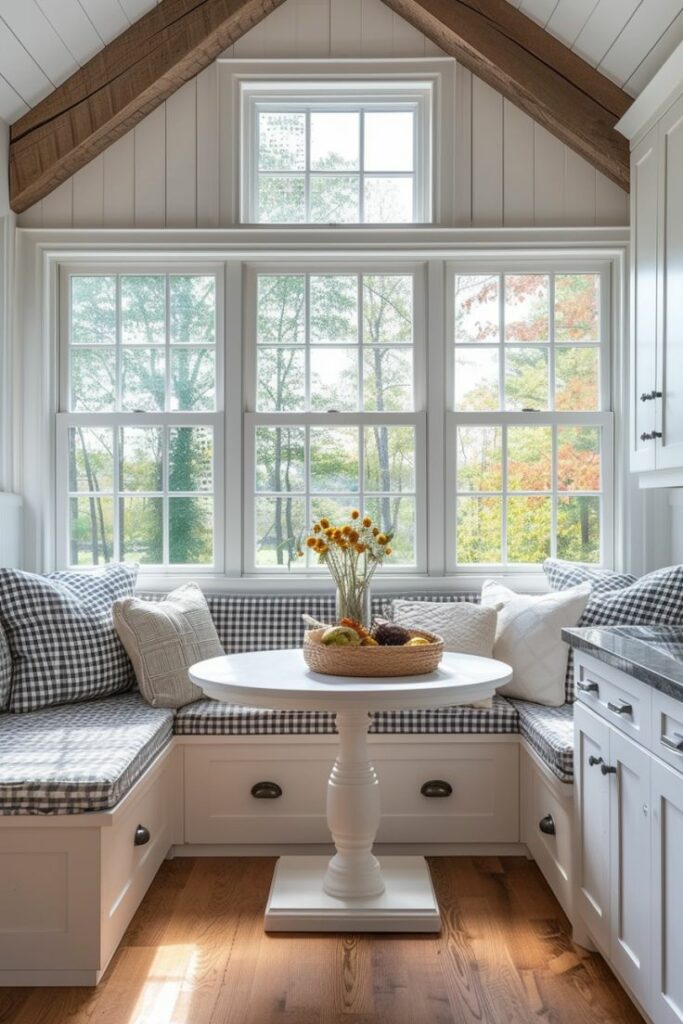 A Cozy Corner: Crafting a Farmhouse Breakfast Nook with Timeless Appeal